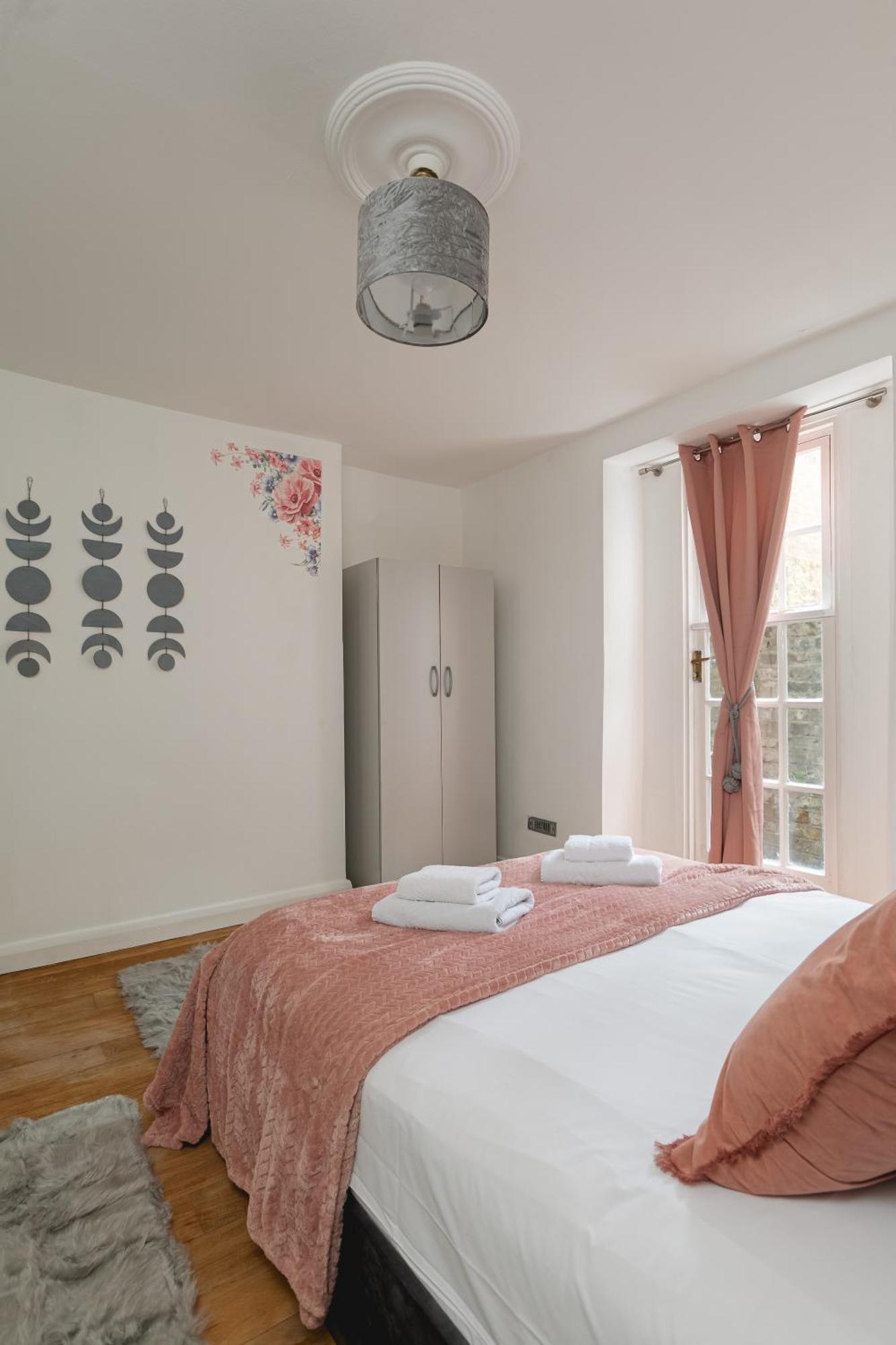 Appartement Spacious With Garden In Londen