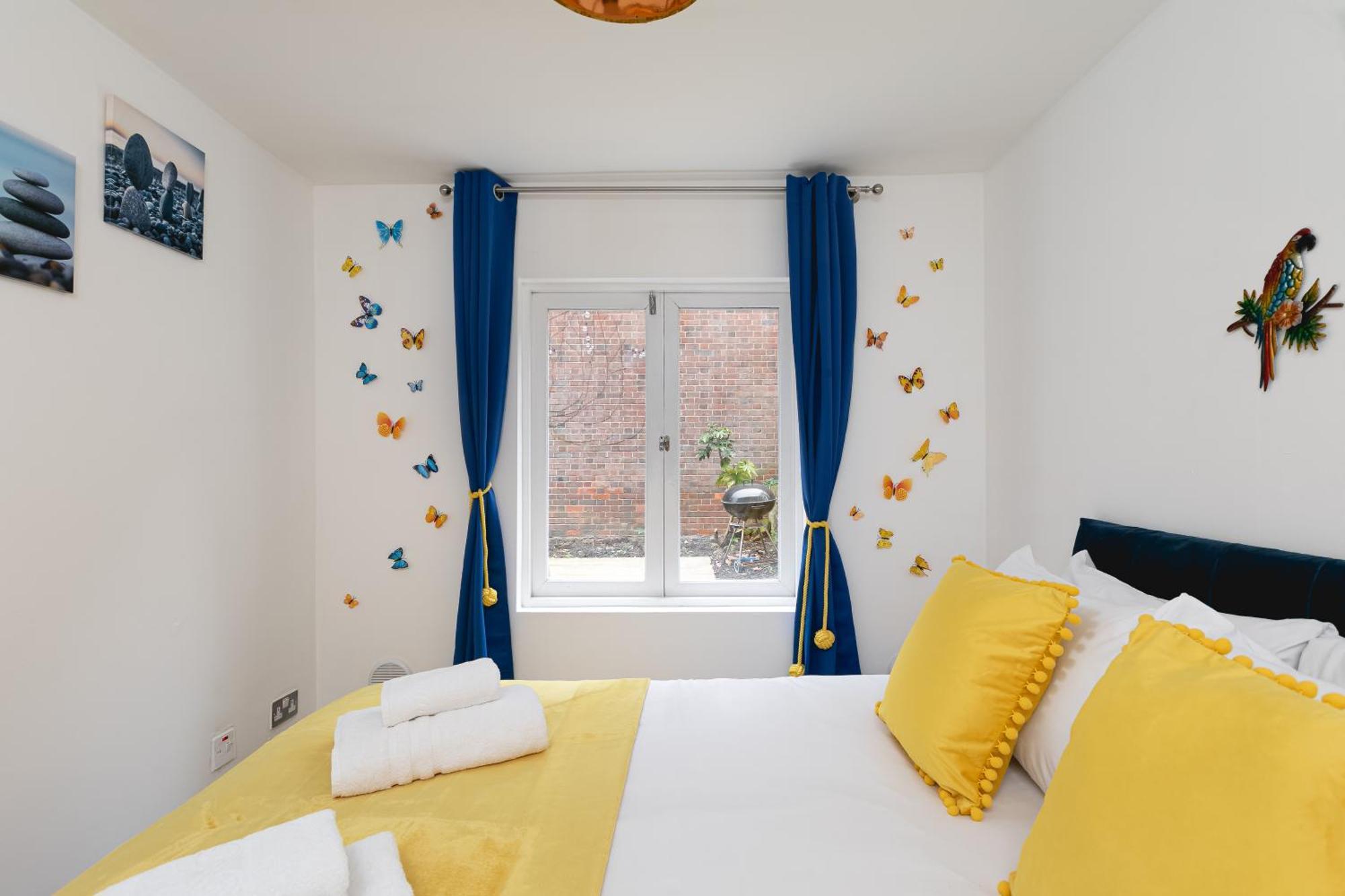 Spacious With Garden In * Londen