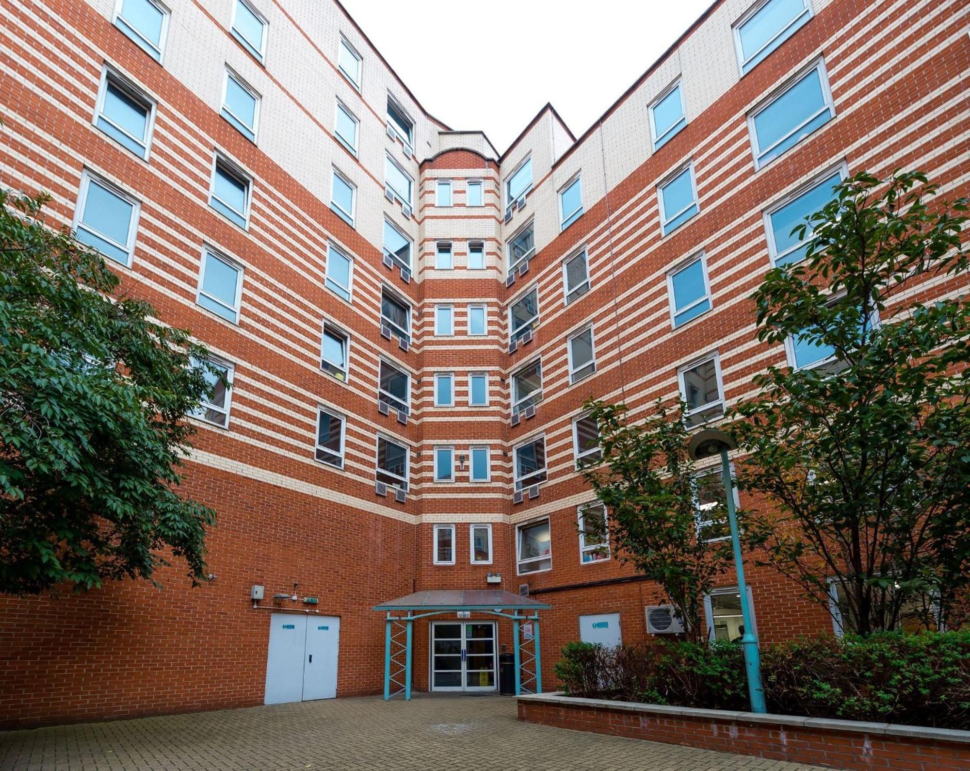 King's College - Stamford Street Apartment *