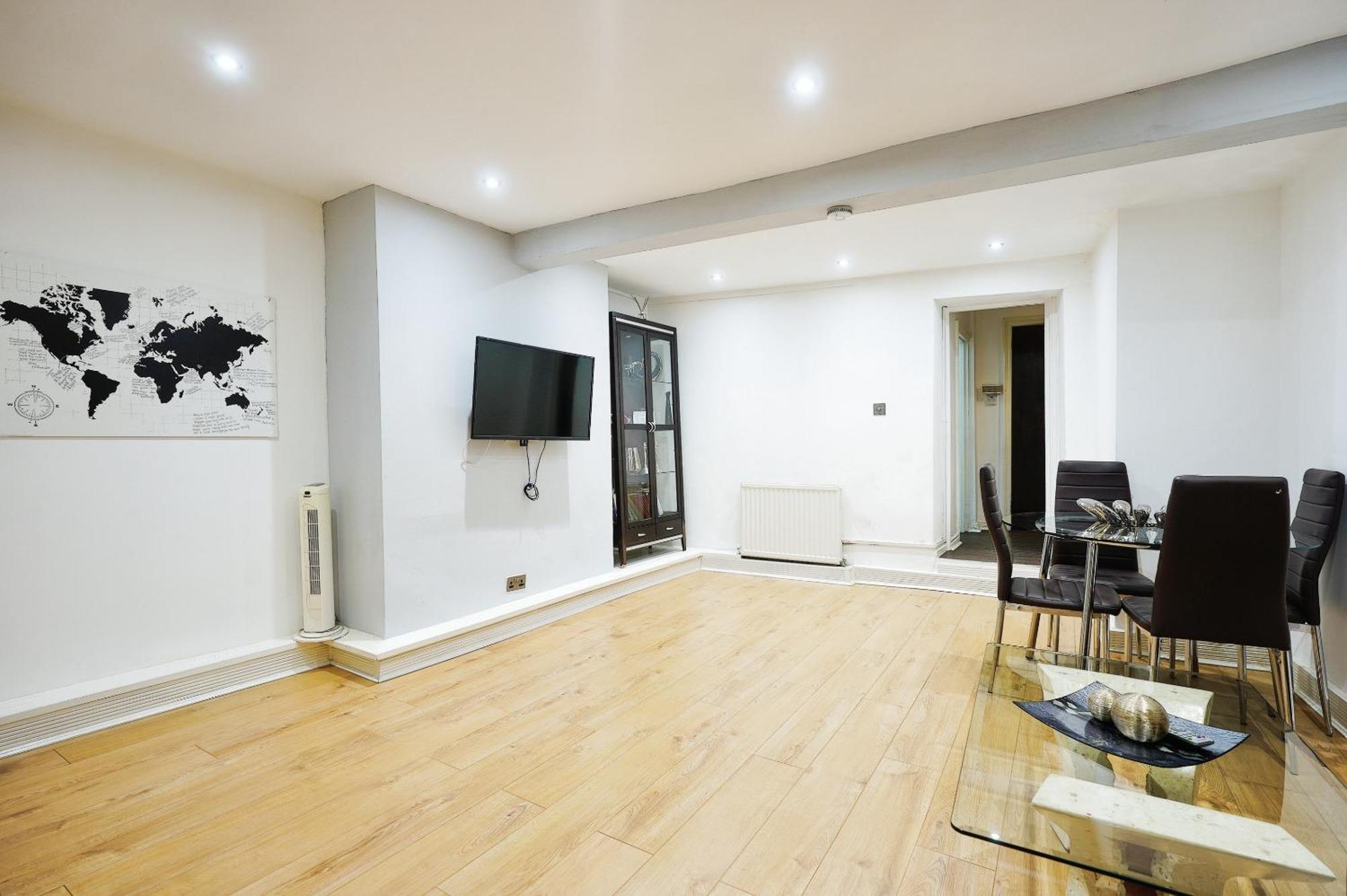 Modern Comfy And 5 Star Location Doublebeds Apartamento