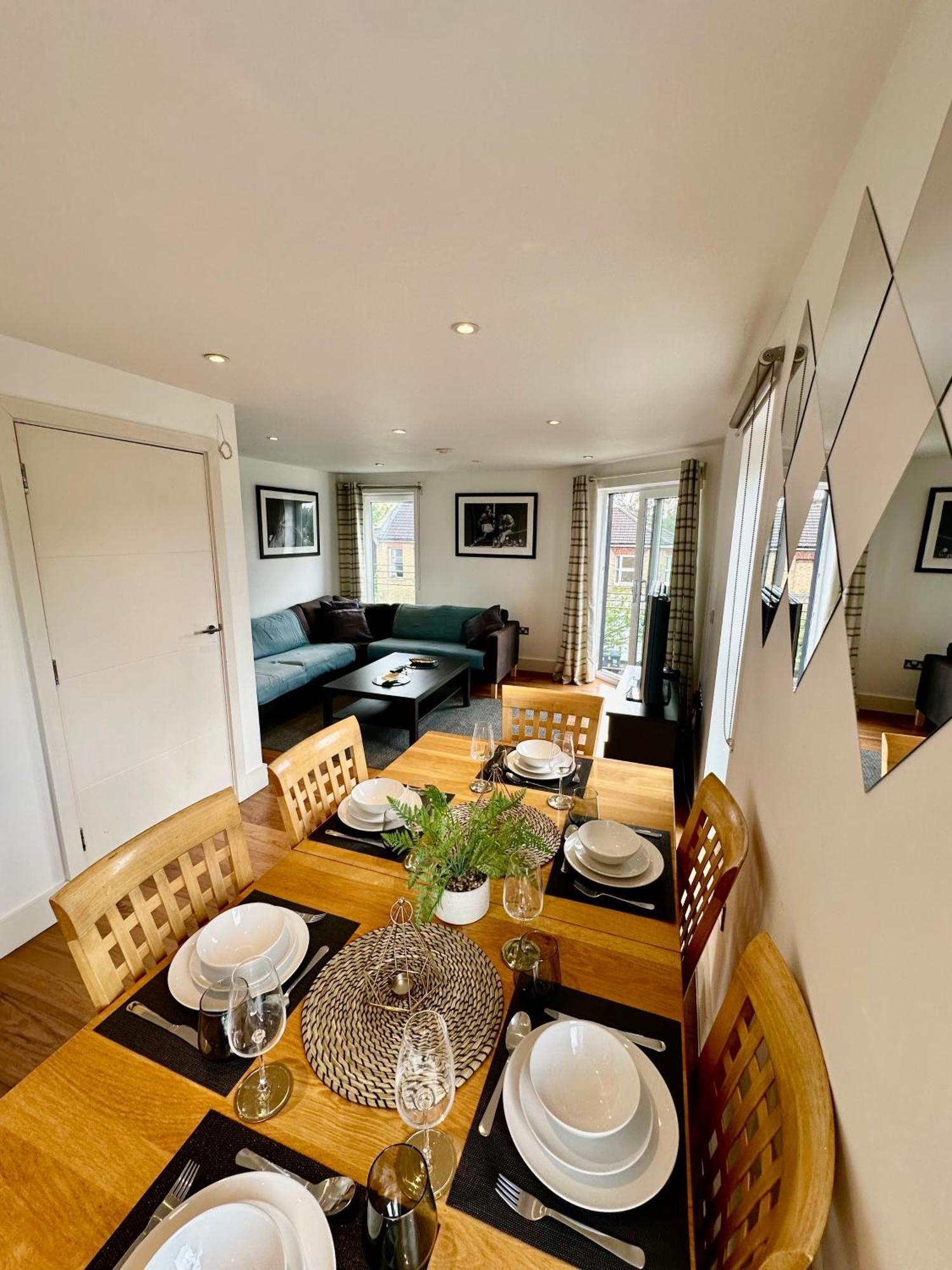 Appartement Large, Family Friendly 3-bed Flat In Wood Londen