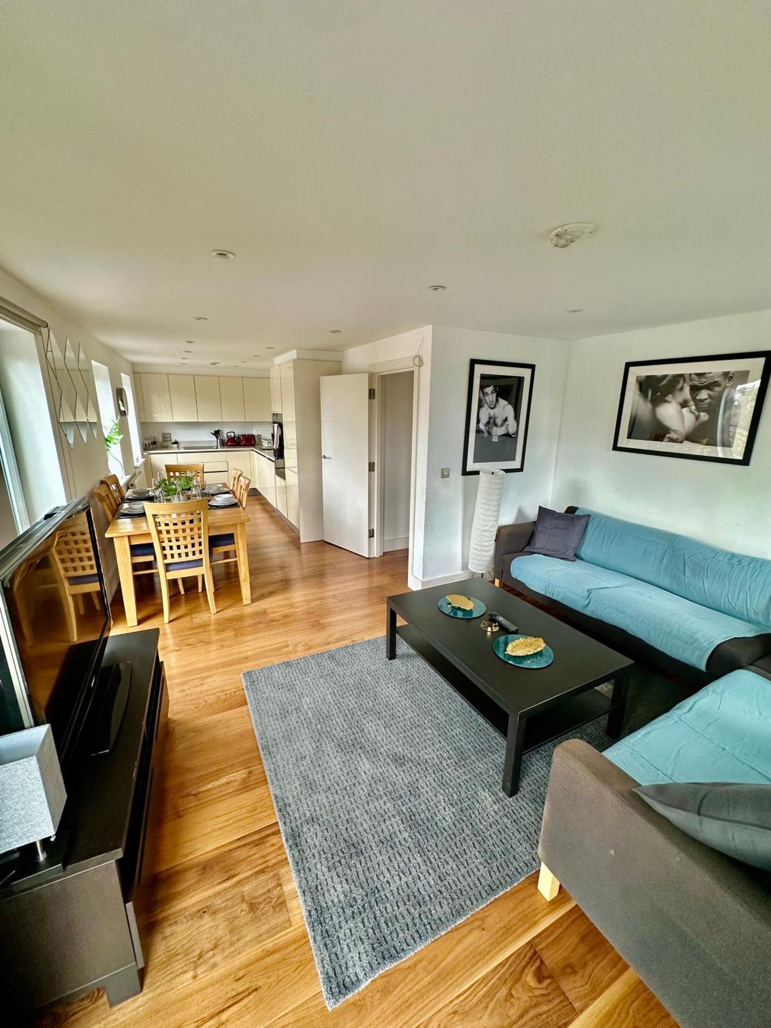 Appartement Large, Family Friendly 3-bed Flat In Wood *