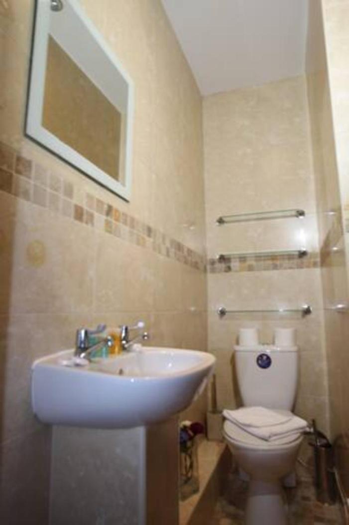 Apartasuites Emerald Apartment *