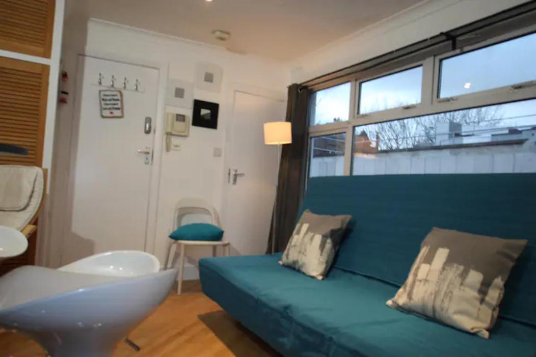 Apartasuites Emerald Apartment