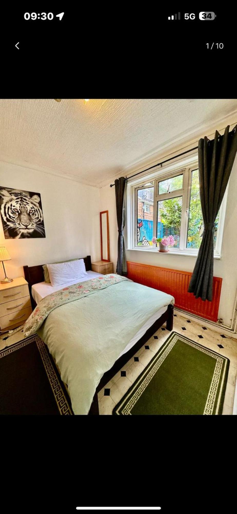 Whitechapel R2 Guest house London