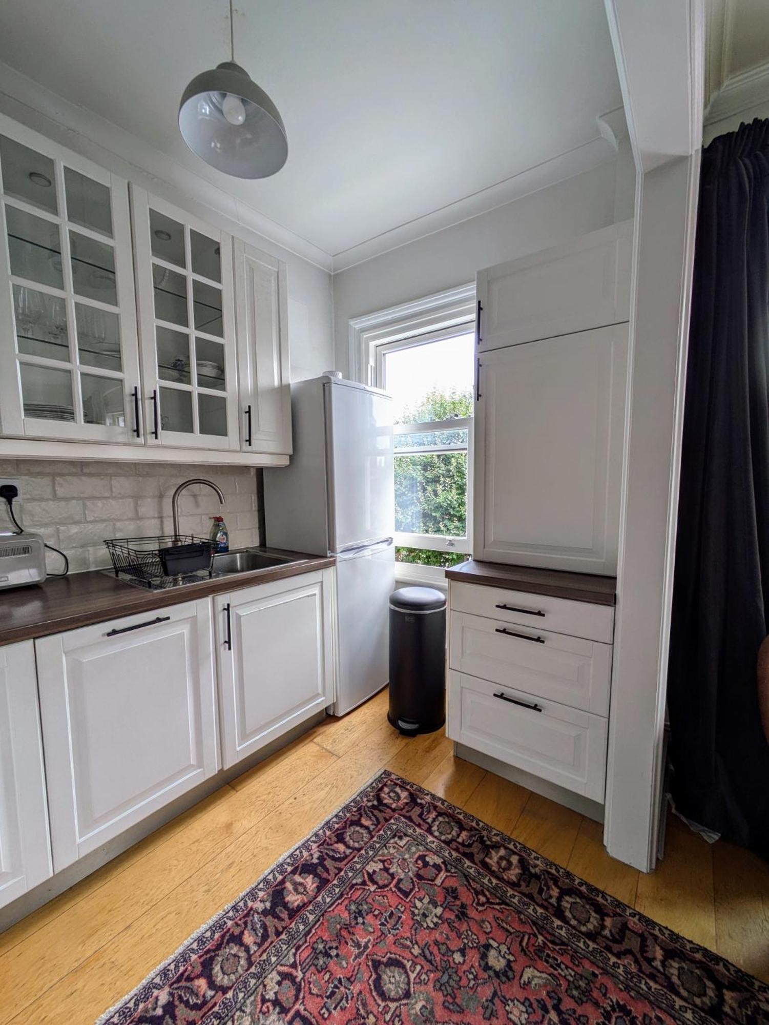 Charming Bright 2-bed Heritage Flat, Battersea Park,