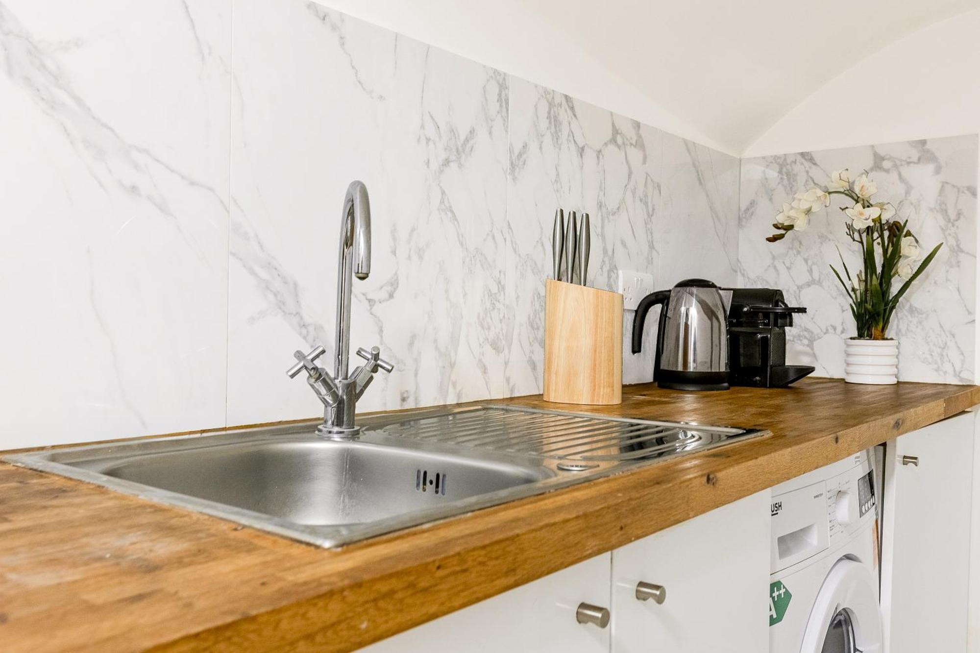 Beautifully Refurbished Studio, Location Apartamento Londres