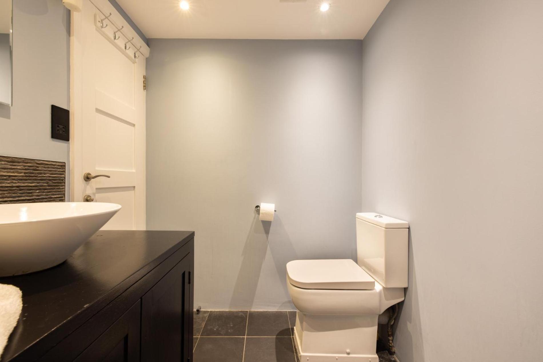 Sugared Almond - 1 Bedroom Notting Hill *