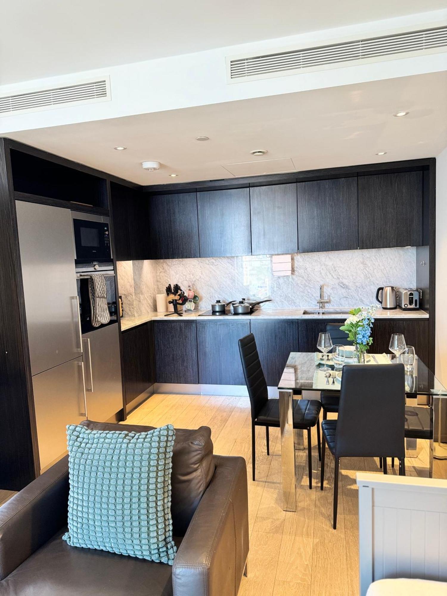 Apartment Scenic View 1-bed Near Downtown With Free Wifi *