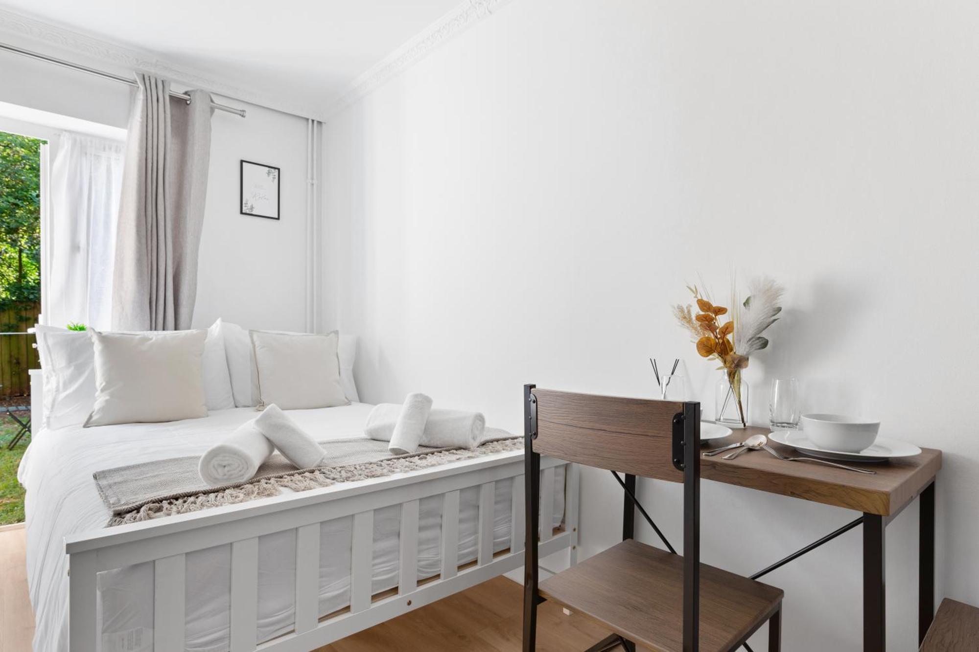 The Kensal - Modern, Warm & Cosy Appartement