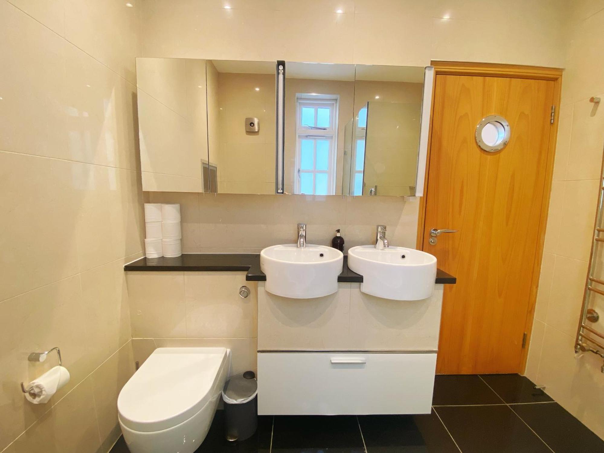Luxury Belgrave Square Private Mews Townhouse Holiday home *