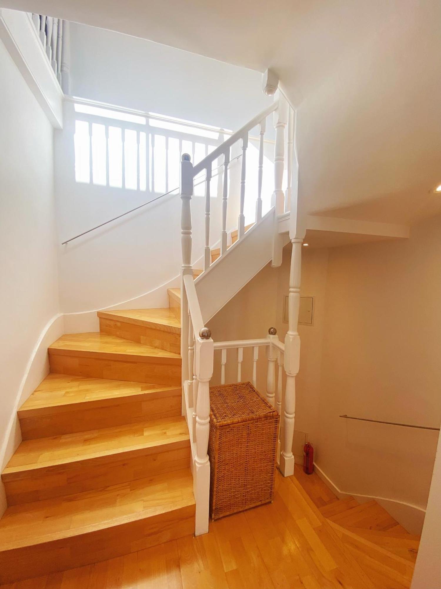Luxury Belgrave Square Private Mews Townhouse London