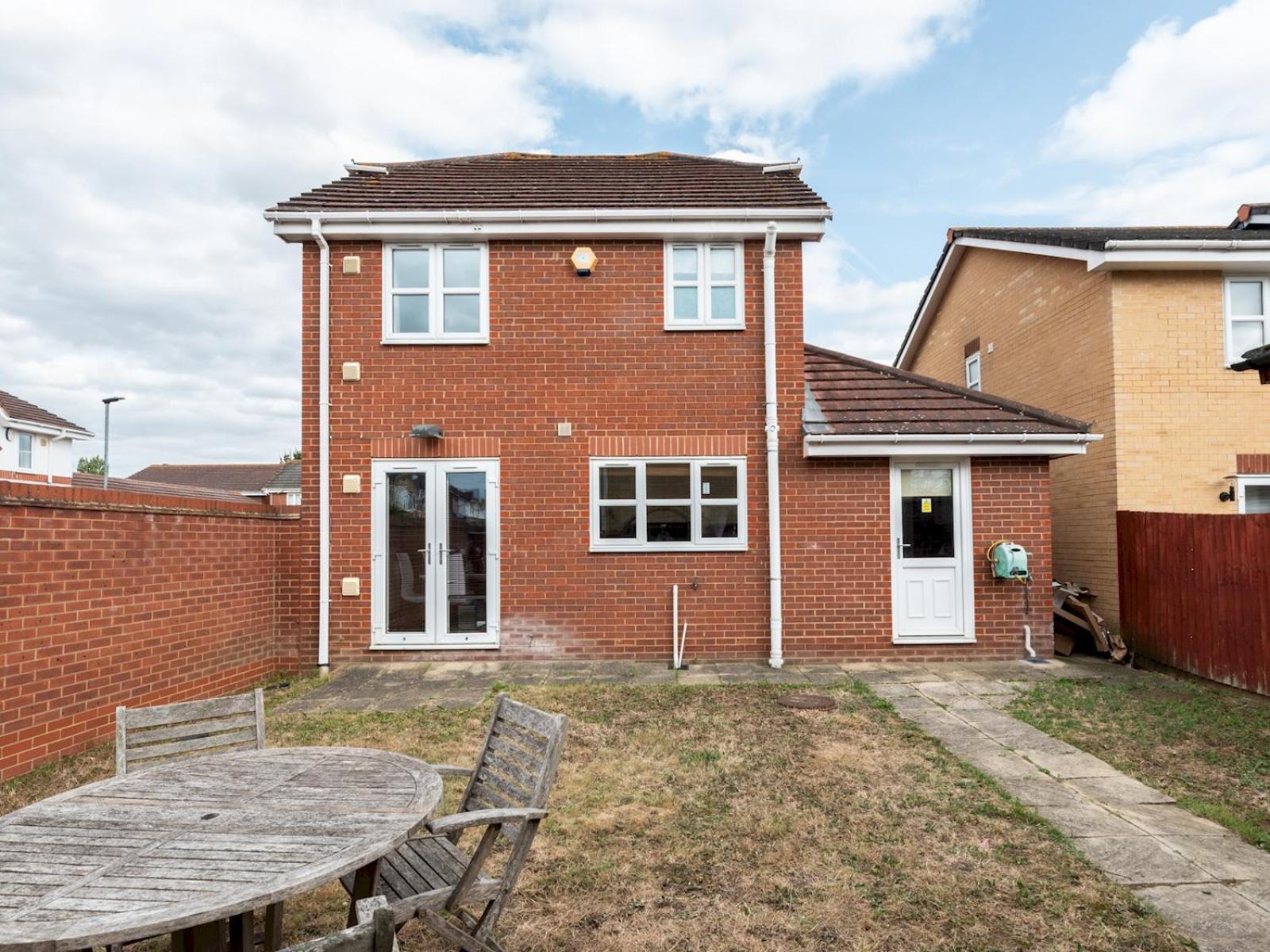 4 Bed House In Greater Parking Pass The Keys Vakantiehuis Londen