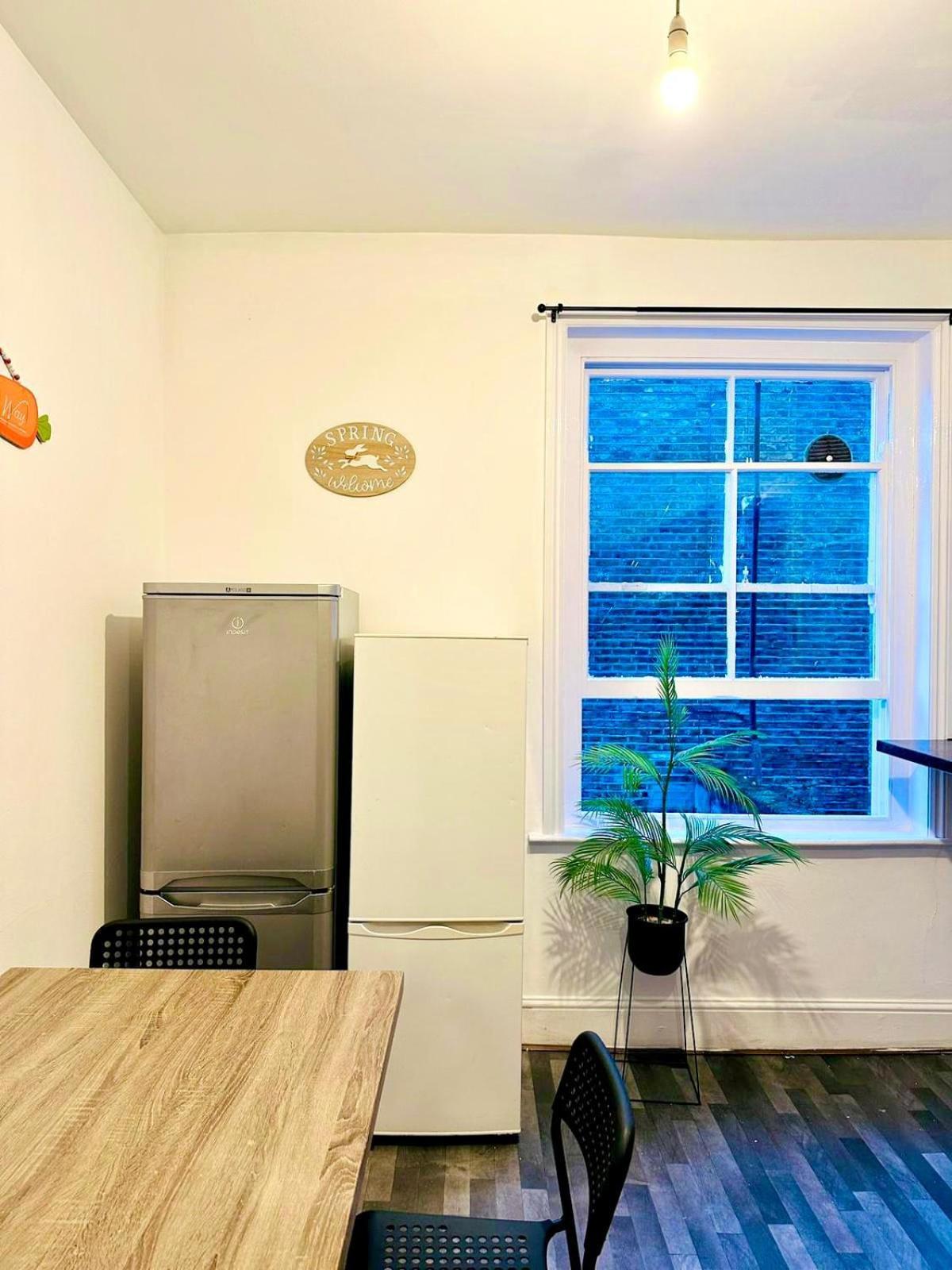 Aldgate East Bed and breakfast *