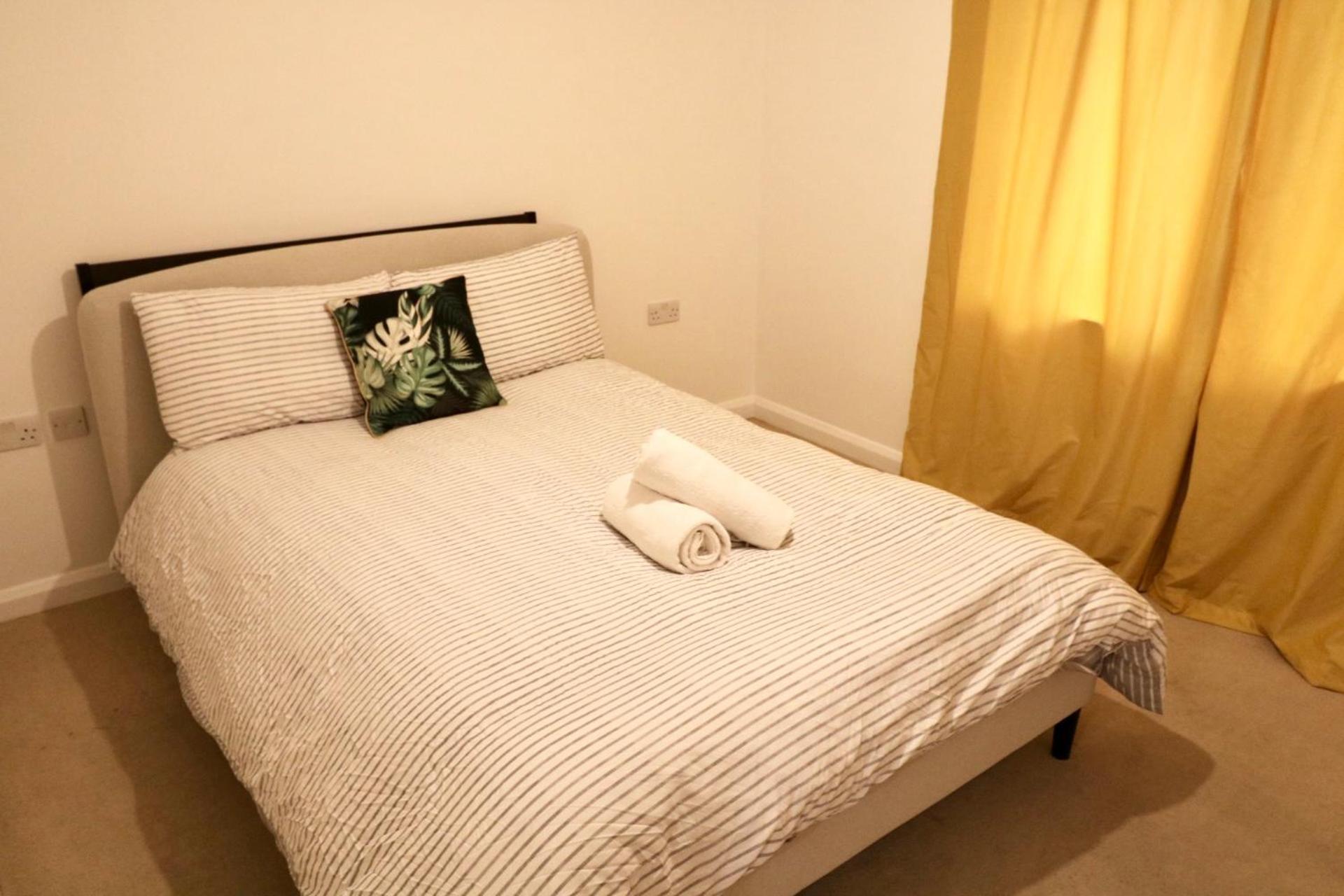 Appartement Modern 2 Bed Close To Station