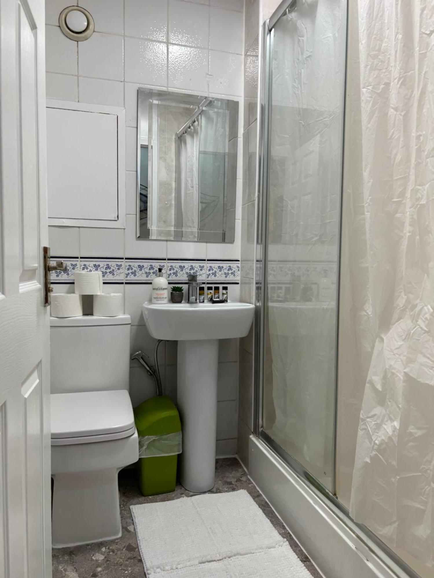 Apartamento Posh 2 Bedroom Living Kitchen 2 Bathroom *