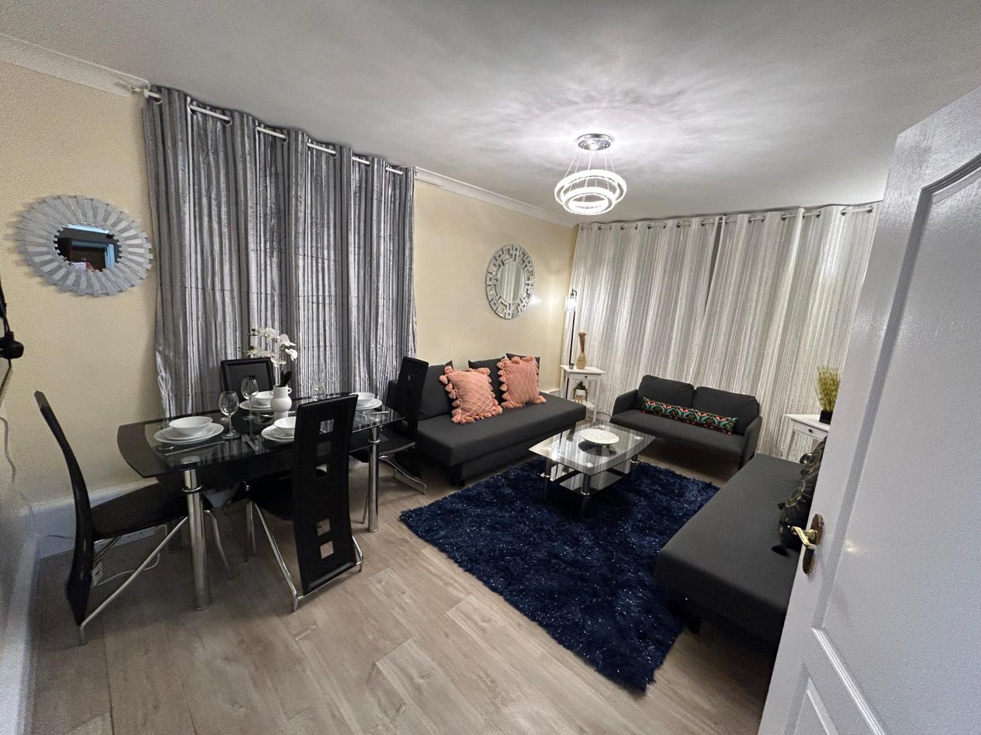 Posh 2 Bedroom Living Kitchen 2 Bathroom Apartamento Londres