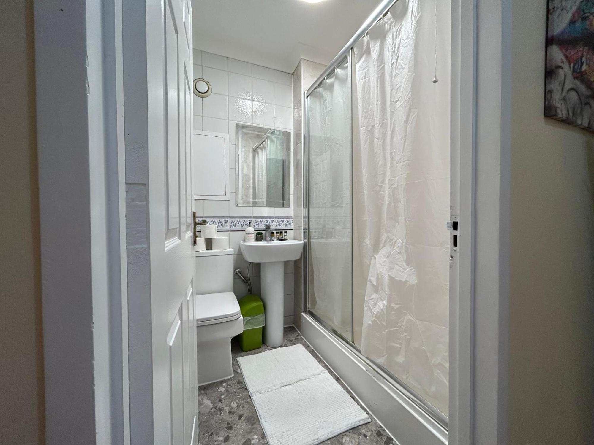 Apartamento Posh 2 Bedroom Living Kitchen 2 Bathroom *