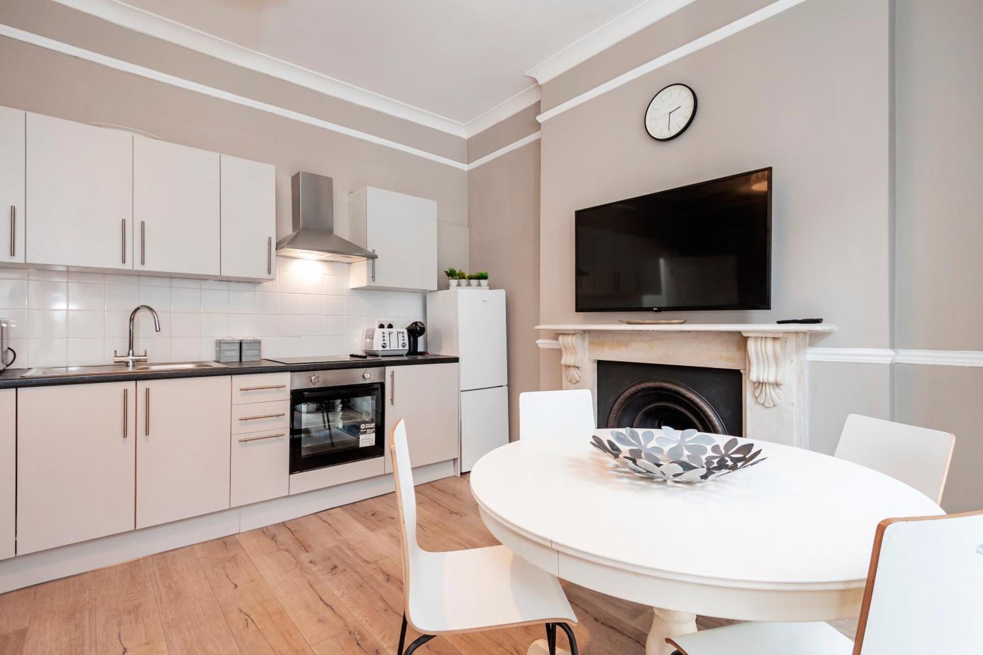 Appartement Hyde Park Modern *