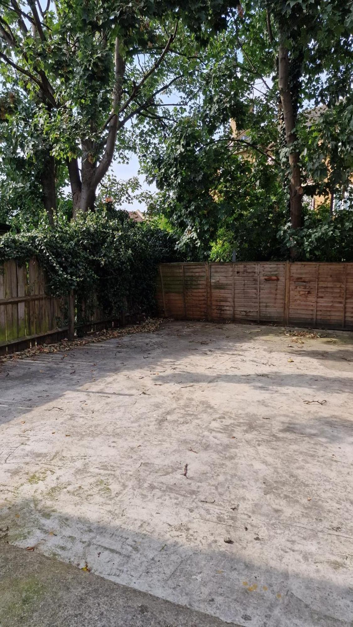 Luxury With Open Garden