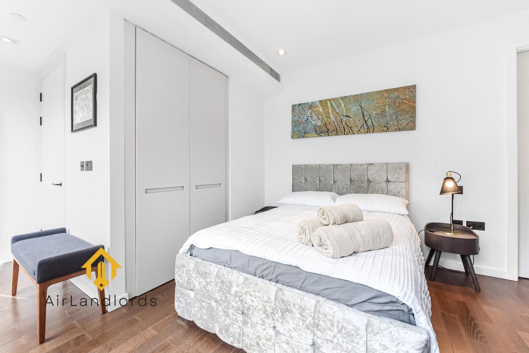 Modern 1 Bedroom Flat In The Heart Of Battersea *