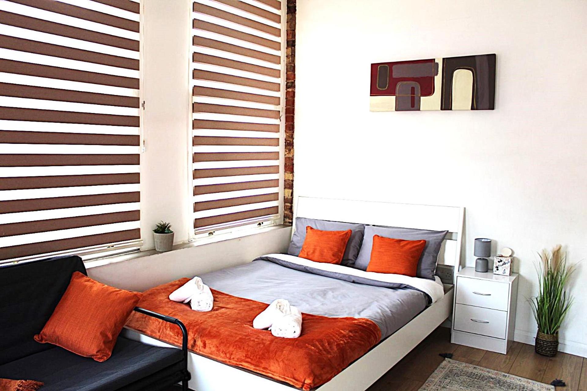 Charming With Sofabed Apartment
