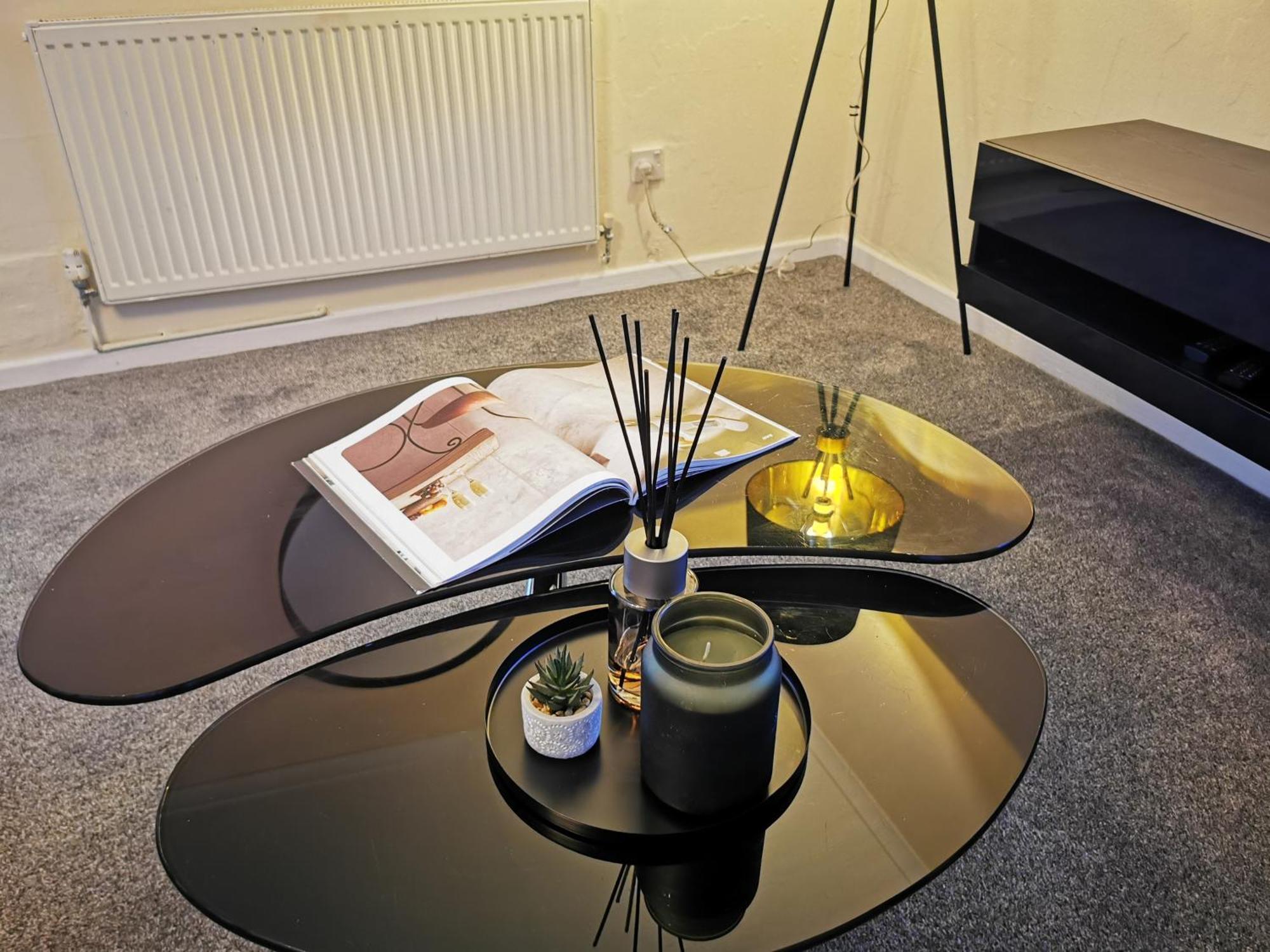 Charming House With 3 Bedrooms Near O2arena Ferienhaus *