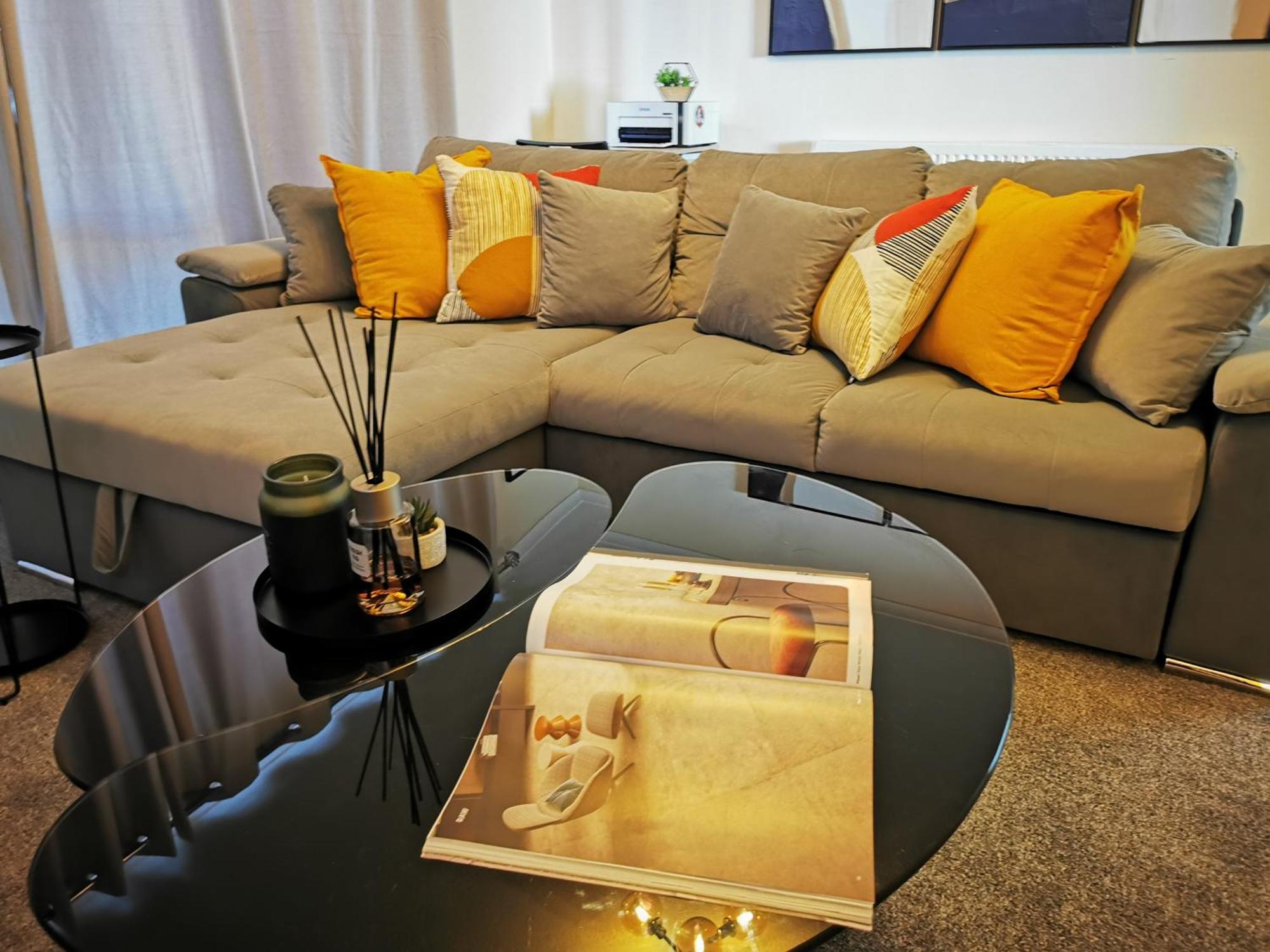 Charming House With 3 Bedrooms Near O2arena Ferienhaus