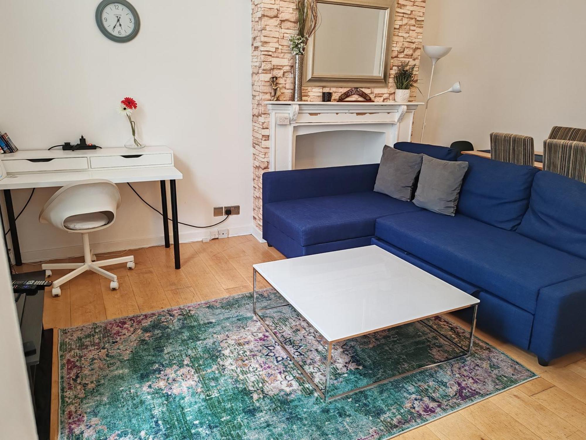 Two Bedroom In Paddington, * London