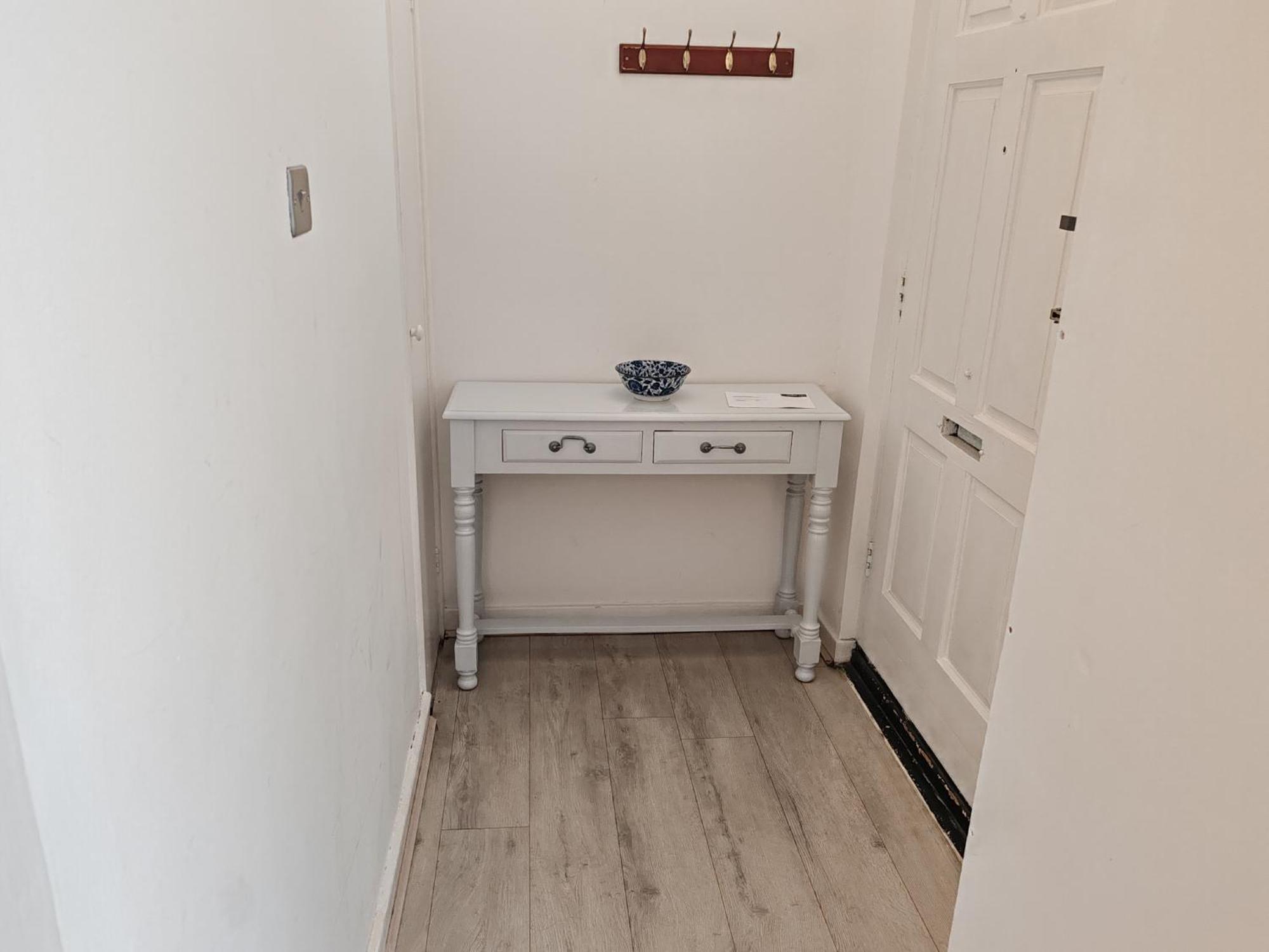 Two Bedroom In Paddington, Apartment