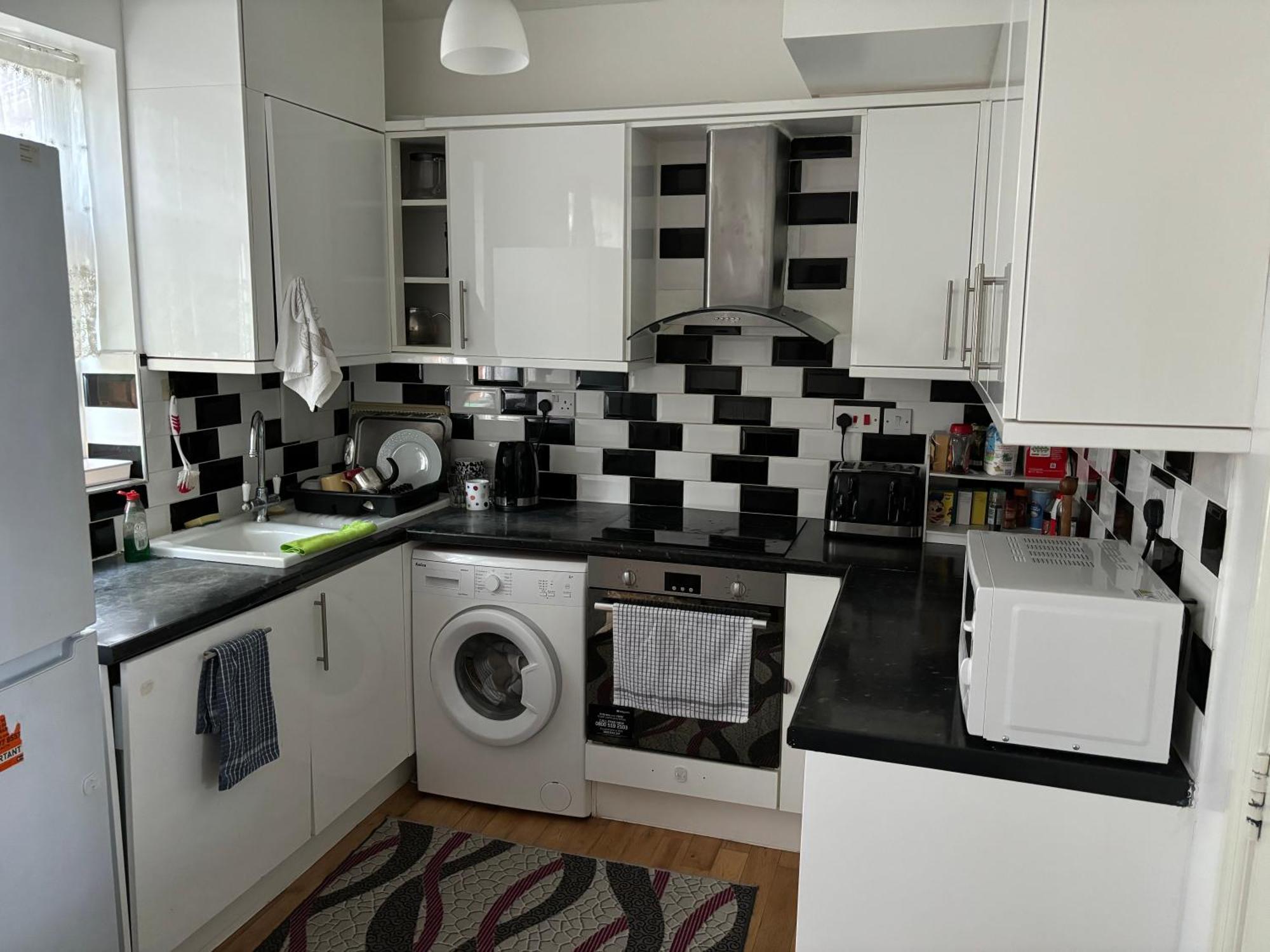 Appartement Spacious 2 Bedroom House With Garden *