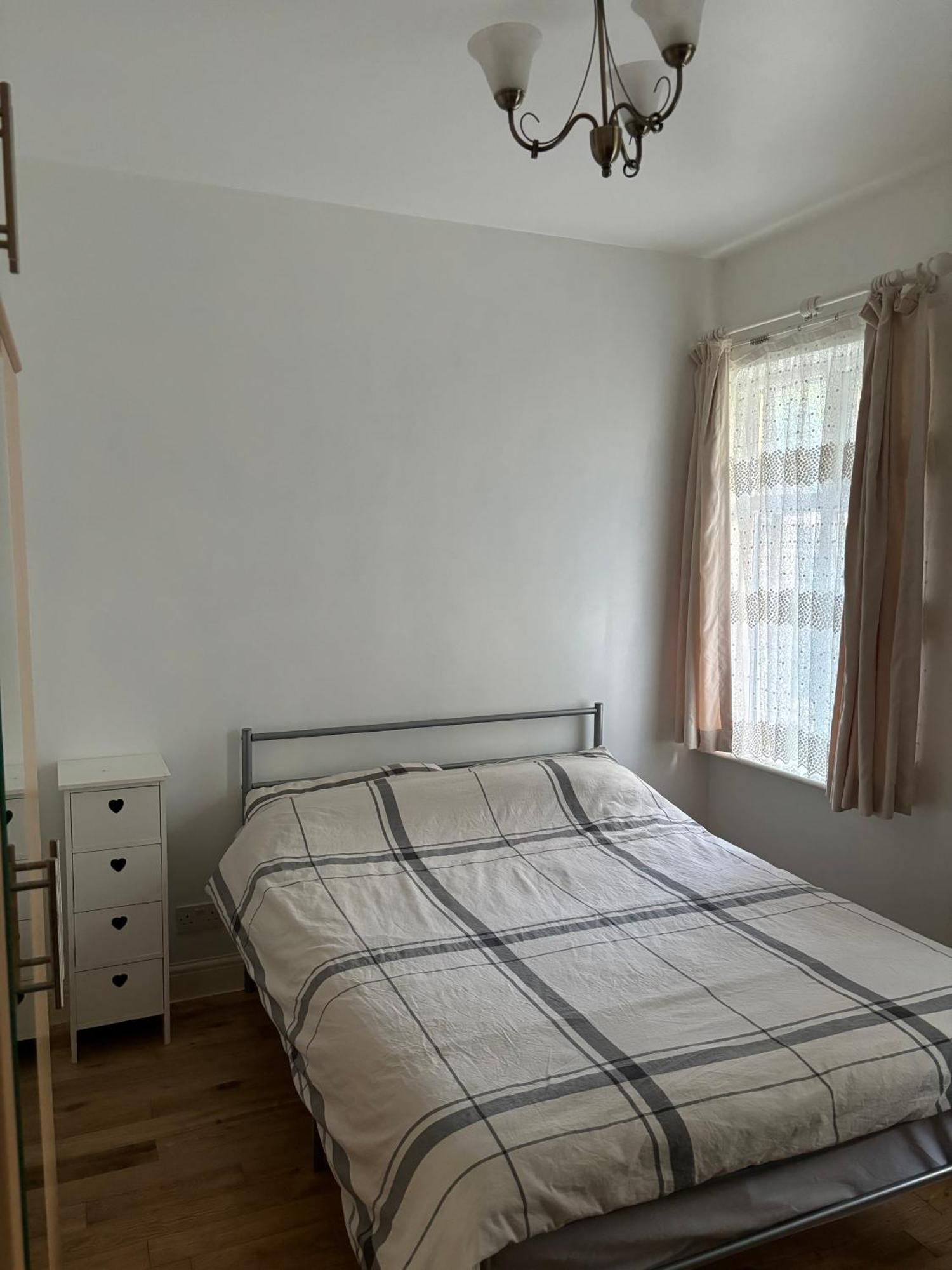 Appartement Spacious 2 Bedroom House With Garden