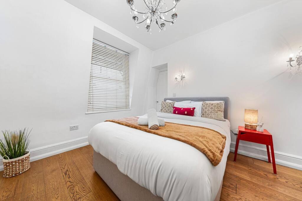 1br Harrods Hydepark Knightsbridge Kb91 Apartment London