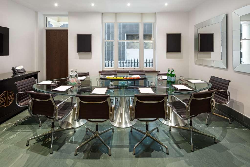 Radisson Blu Hotel, Marble Arch - Formerly Sussex Hotel Londres
