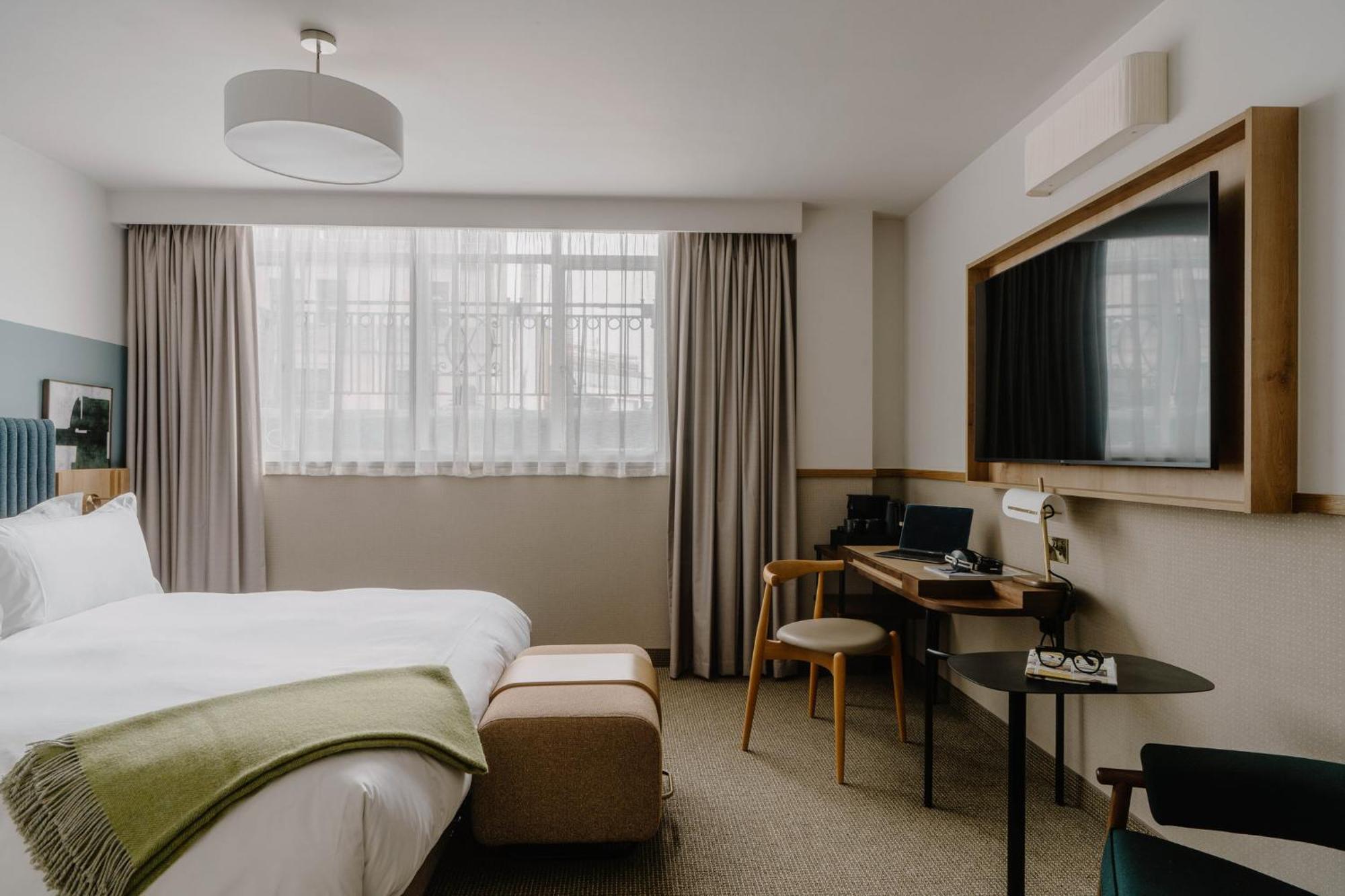 Club Quarters City, 4*