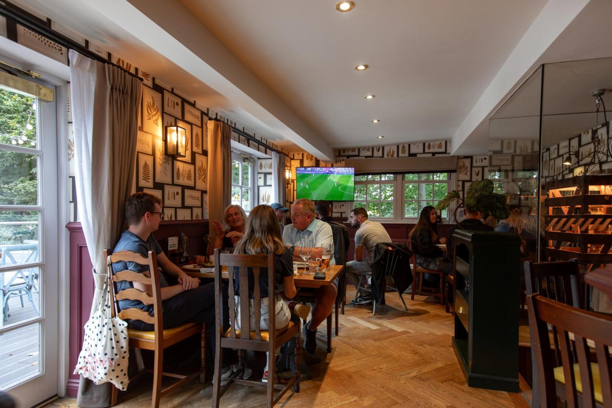 The Pilot Inn Inn