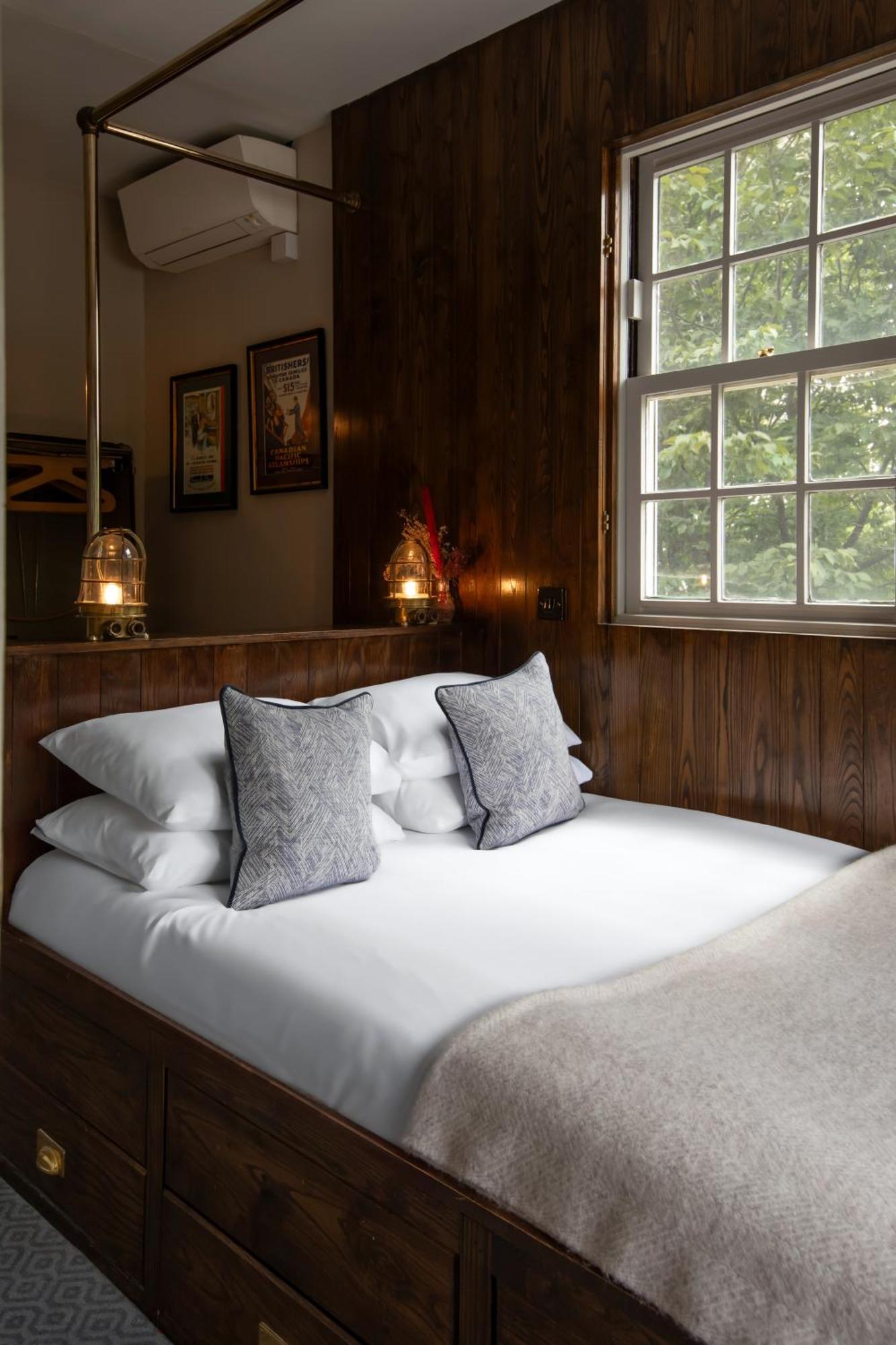 The Pilot Inn 3* London