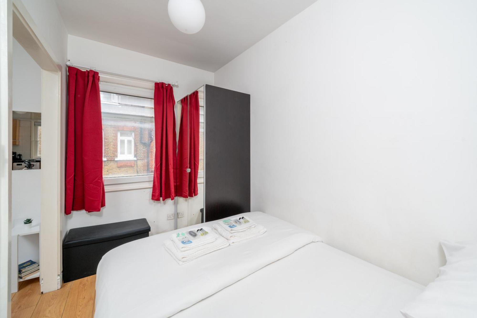 Carnaby & Oxford Street - Soho - One Bedroom - Double Bed & Sofabed Apartamento Londres