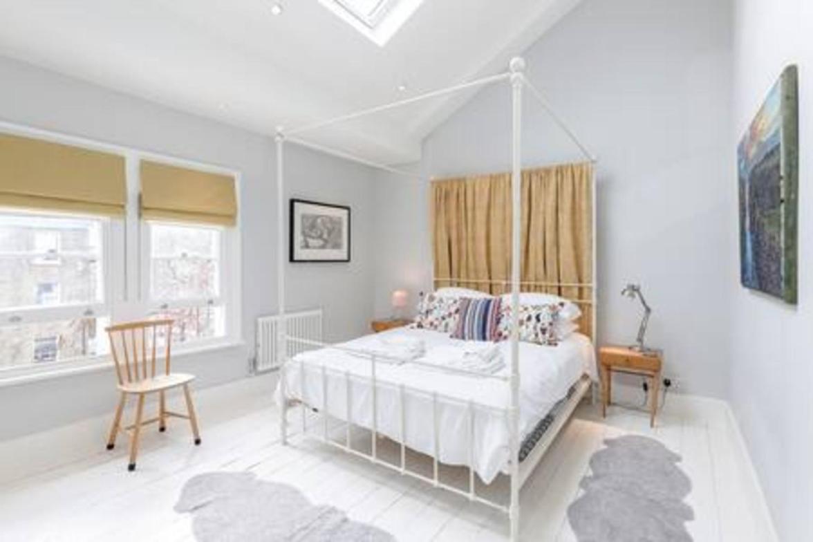 Vauxhall 3 Bed House By Basetogo * London