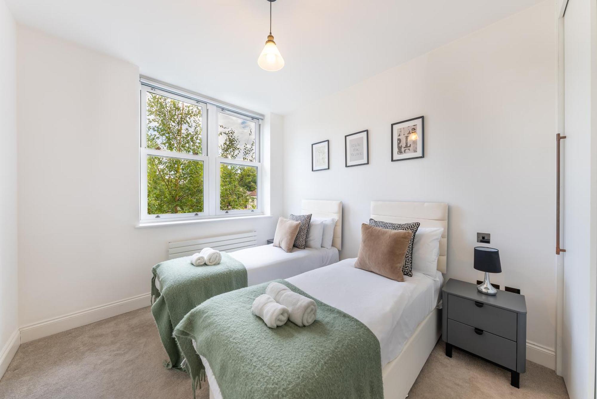 Apartment Artsy Serviced - Ealing