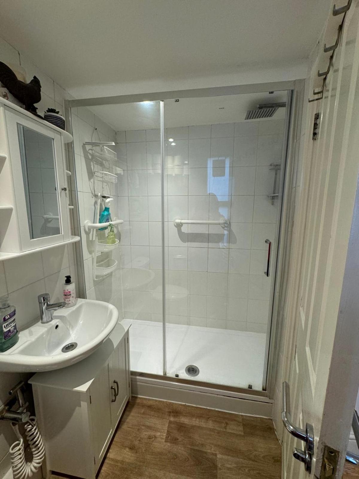 Apartment Gem 2 London