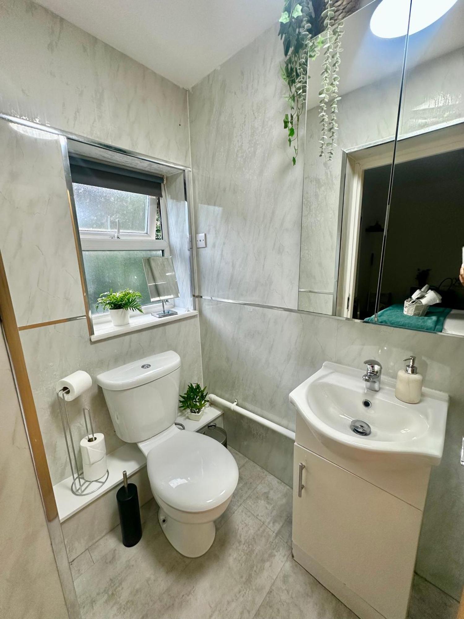 The Luxe En-suite In Stratford Londen