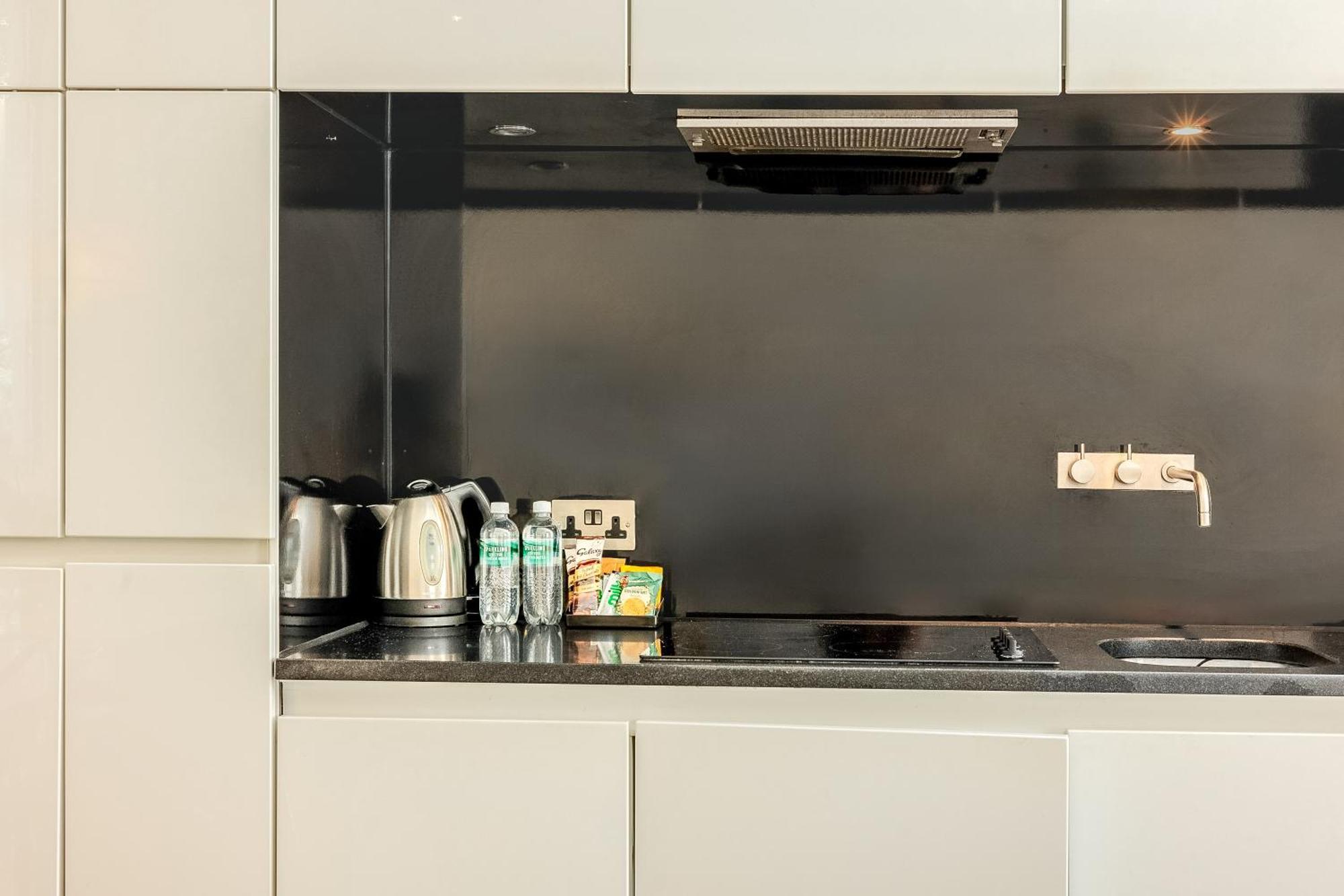 Appartement Modern Serviced 3 Minutes From Blackfriars Station Londen