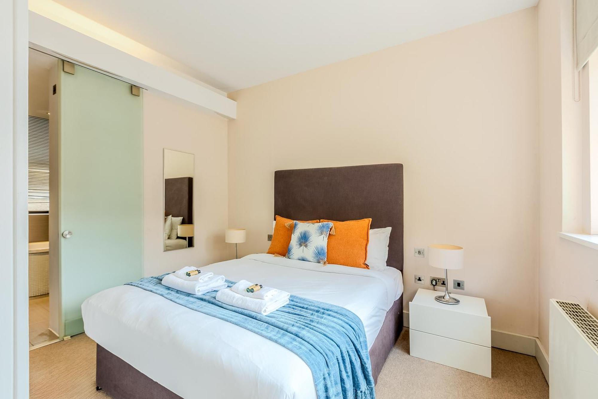 Modern Serviced 3 Minutes From Blackfriars Station * Londen