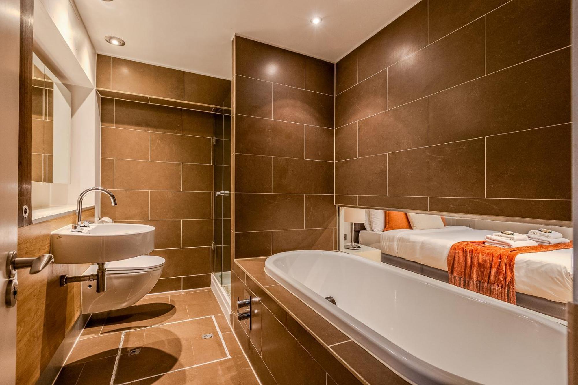 Modern Serviced 3 Minutes From Blackfriars Station * Londen