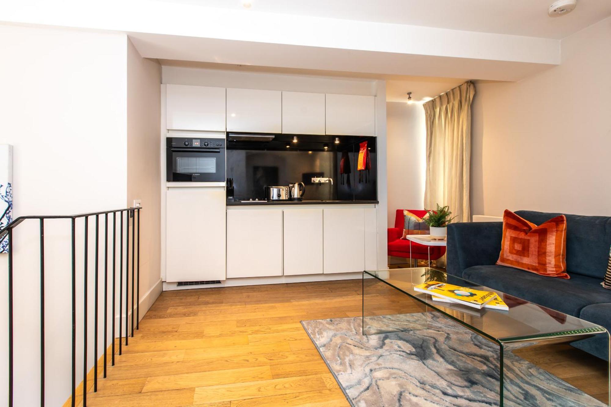 Modern Serviced 3 Minutes From Blackfriars Station Appartement Londen