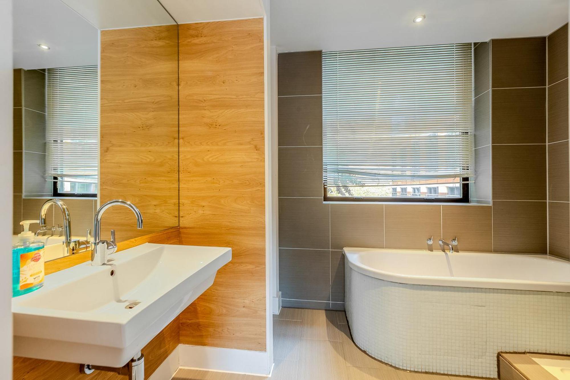Apartment Modern Serviced 3 Minutes From Blackfriars Station *