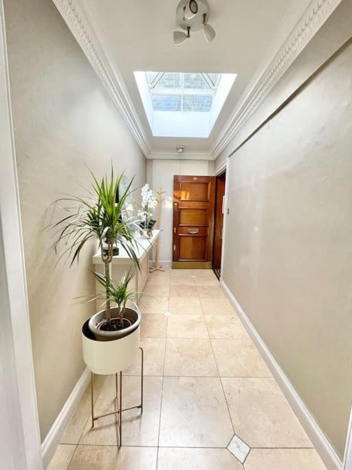 Apartment Luxury 3-bdr Flat Near Selfridges Mayfair