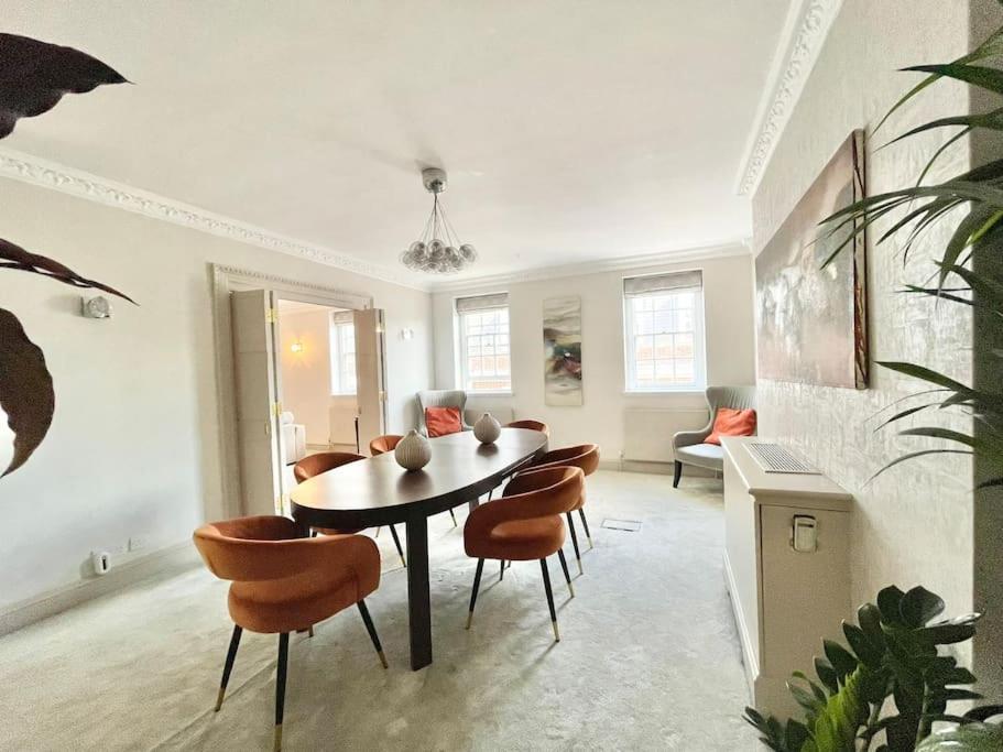 Apartment Luxury 3-bdr Flat Near Selfridges Mayfair