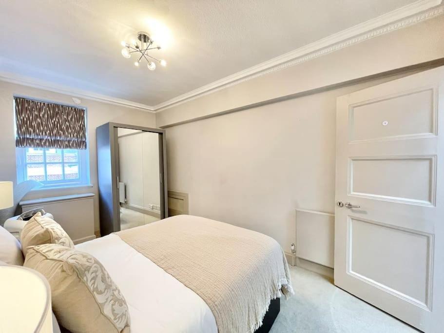 Luxury 3-bdr Flat Near Selfridges Mayfair * London